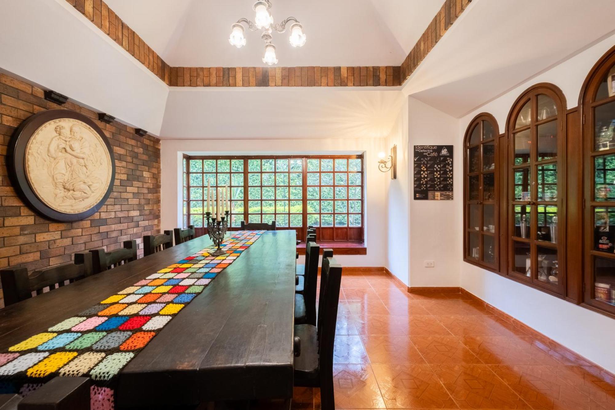 El Edén Hotel Chalet El Castillo By Majuva מראה חיצוני תמונה