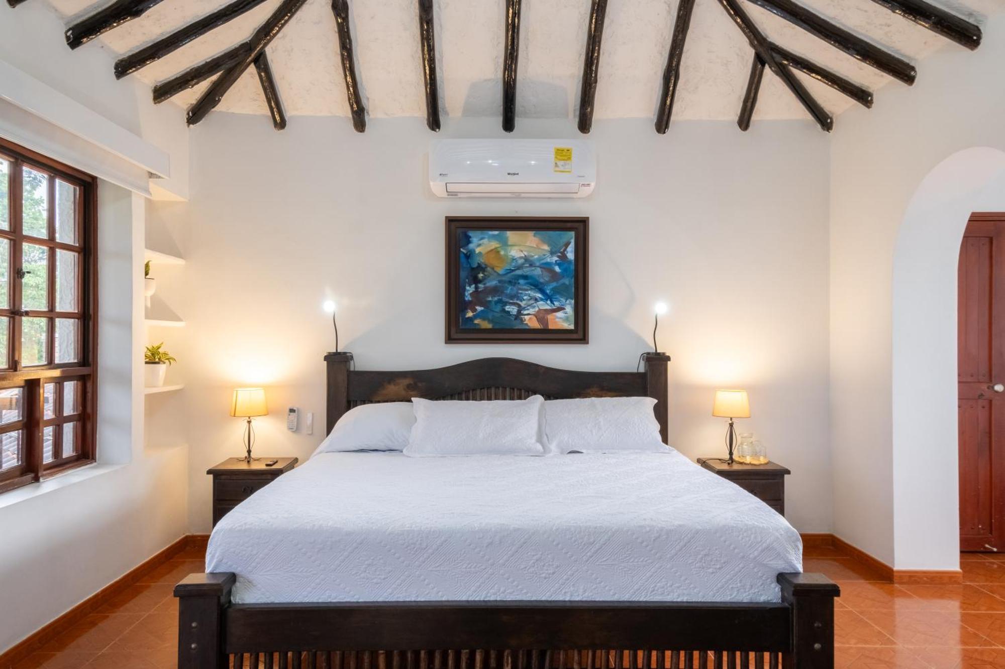 El Edén Hotel Chalet El Castillo By Majuva מראה חיצוני תמונה